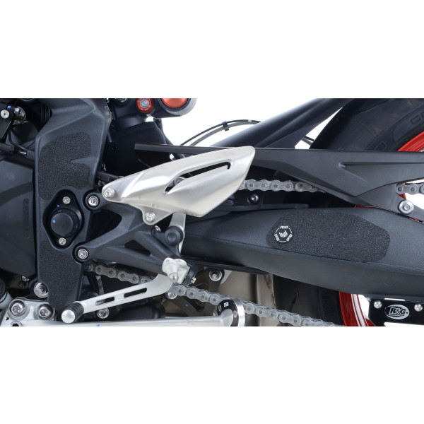 R&G R&G Boot Guard Kit for the Triumph Street Triple '13-'16, Street Triple R '13-'16 and Street Triple RX '15-'16